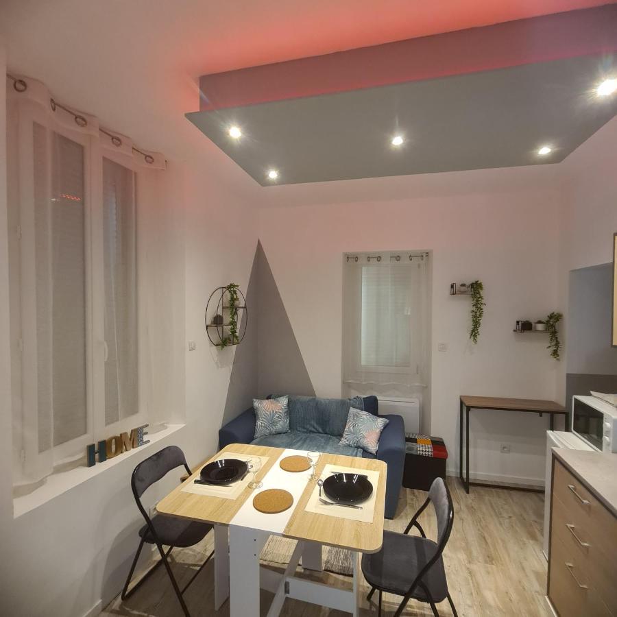 Tres Joli Appartement 2 Pieces, Centre-Ville Tuchan Eksteriør billede
